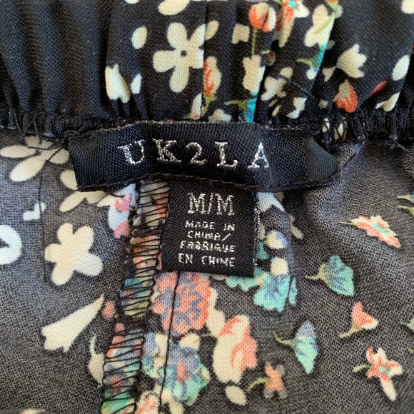 Floral Shorts - Picture 4 of 6